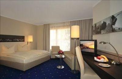 фото отеля Ramada-Treff Hotel Bergedorf
