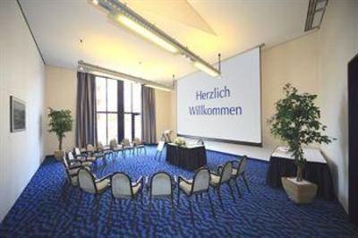 фото отеля Ramada-Treff Hotel Bergedorf
