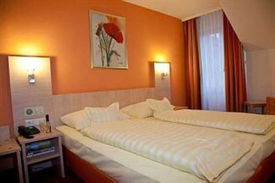 фото отеля BEST WESTERN Hotel Favorit Ludwigsburg