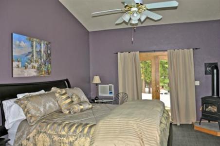 фото отеля Arnold Black Bear Inn