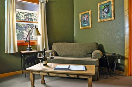 фото отеля Arnold Black Bear Inn
