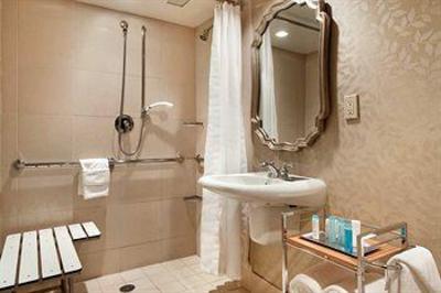 фото отеля Hilton Westchester - Rye Brook