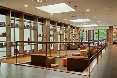 фото отеля Hilton Westchester - Rye Brook