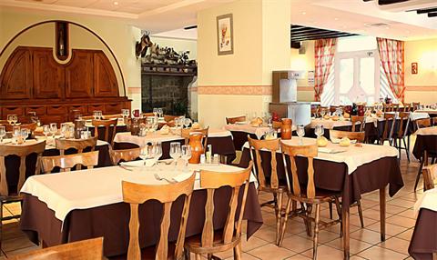 фото отеля Hotel-Restaurant Chez Pierre d'Agos