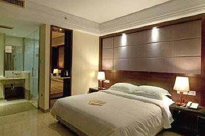фото отеля Hainan Overseas Chinese Hotel