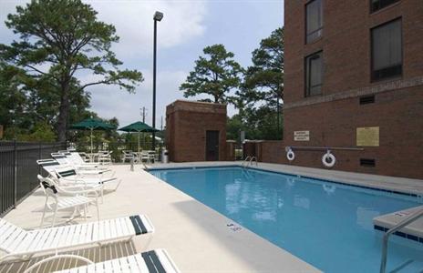 фото отеля Hampton Inn Wilmington-University Area/Smith Creek Station