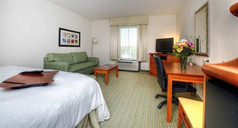 фото отеля Hampton Inn Wilmington-University Area/Smith Creek Station