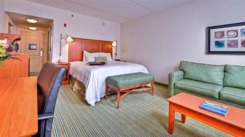 фото отеля Hampton Inn Wilmington-University Area/Smith Creek Station