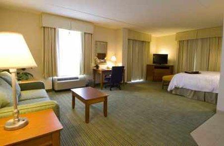 фото отеля Hampton Inn Wilmington-University Area/Smith Creek Station