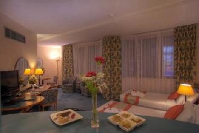фото отеля Al Diar Dana Hotel