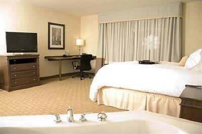 фото отеля Hampton Inn & Suites by Hilton Saint John