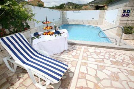 фото отеля Villa Rustica Dalmatia Apartment Seget Vranjica