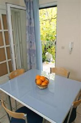 фото отеля Villa Rustica Dalmatia Apartment Seget Vranjica
