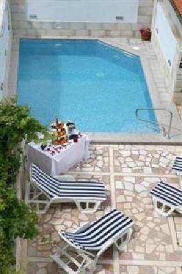 фото отеля Villa Rustica Dalmatia Apartment Seget Vranjica