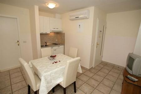 фото отеля Villa Rustica Dalmatia Apartment Seget Vranjica