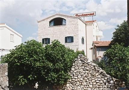 фото отеля Villa Rustica Dalmatia Apartment Seget Vranjica