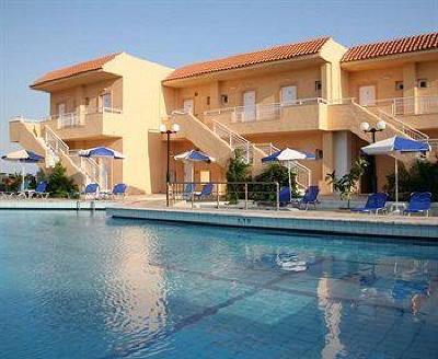 фото отеля Lavris Hotel & Bungalows