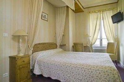 фото отеля Hotel et Caves Des Paulands Aloxe-Corton