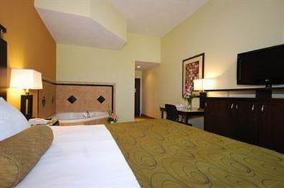 фото отеля BEST WESTERN Manatee Hotel