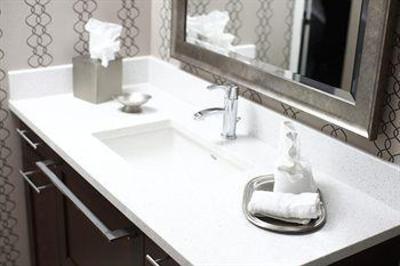 фото отеля Cascadia Hotel & Suites