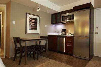 фото отеля Cascadia Hotel & Suites