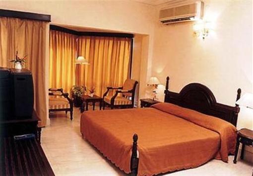 фото отеля Swosti Premium Hotel