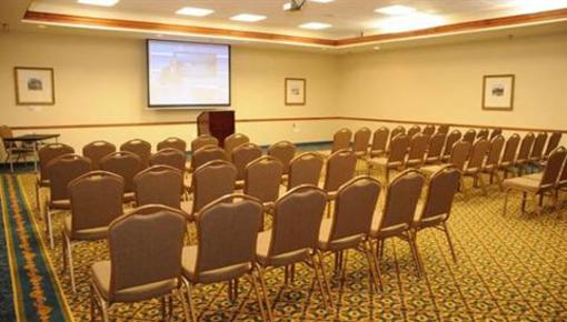 фото отеля Country Inn & Suites Fairburn