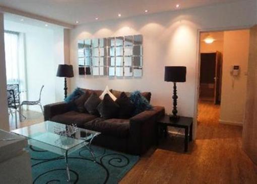 фото отеля Princes Street Suites at 16 Waterloo Place