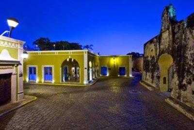 фото отеля Hacienda Puerta Campeche