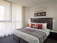 Meriton Serviced Apartments-Campbell Street