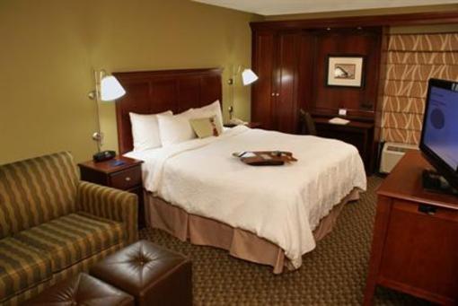 фото отеля Hampton Inn Dallas/Addison