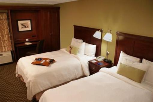 фото отеля Hampton Inn Dallas/Addison