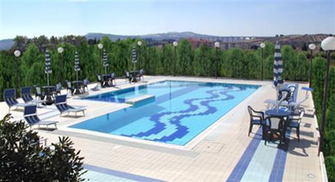 фото отеля Ambassador Hotel Tortoreto