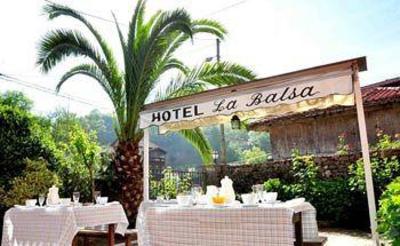фото отеля Hotel La Balsa Cangas de Onis