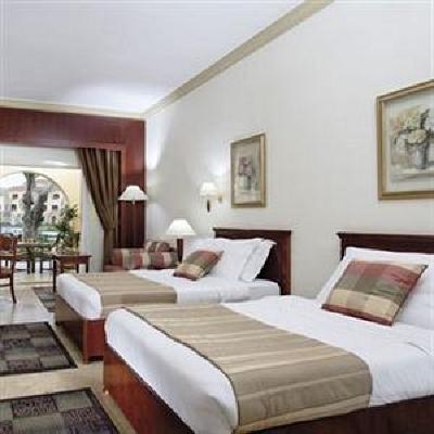 фото отеля Moevenpick Hotel Cairo-Media City