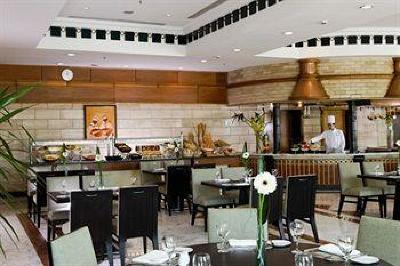 фото отеля Moevenpick Hotel Cairo-Media City