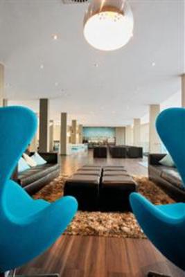 фото отеля Motel One Hamburg Altona