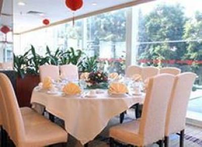 фото отеля Royalty Hotel