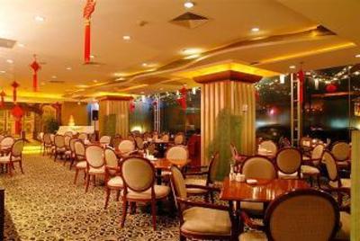 фото отеля Royalty Hotel