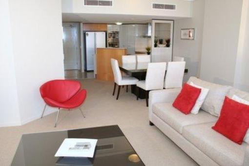 фото отеля Trilogy Surfers Paradise Apartments Gold Coast