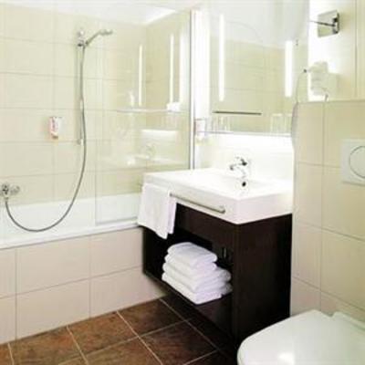 фото отеля Hotel Am Schloss Ahrensburg