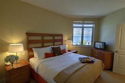 фото отеля Cove Lakeside Resort