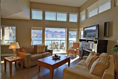 фото отеля Cove Lakeside Resort