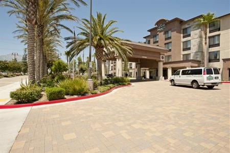 фото отеля Country Inn & Suites by Carlson at Ontario Mills