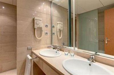 фото отеля Tryp Ceuta