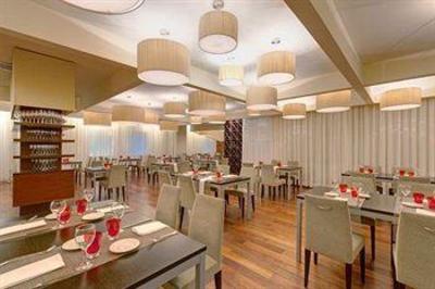 фото отеля Tryp Ceuta