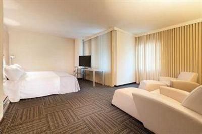 фото отеля Tryp Ceuta