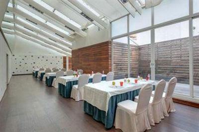 фото отеля Tryp Ceuta
