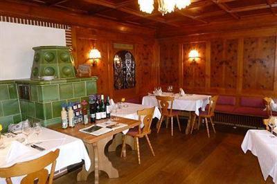фото отеля Waldhotel Fehrenbach