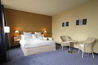 фото отеля Four Points by Sheraton Brussels